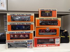 Lionel Electric Trains 8 Car Lot- with Original Boxes