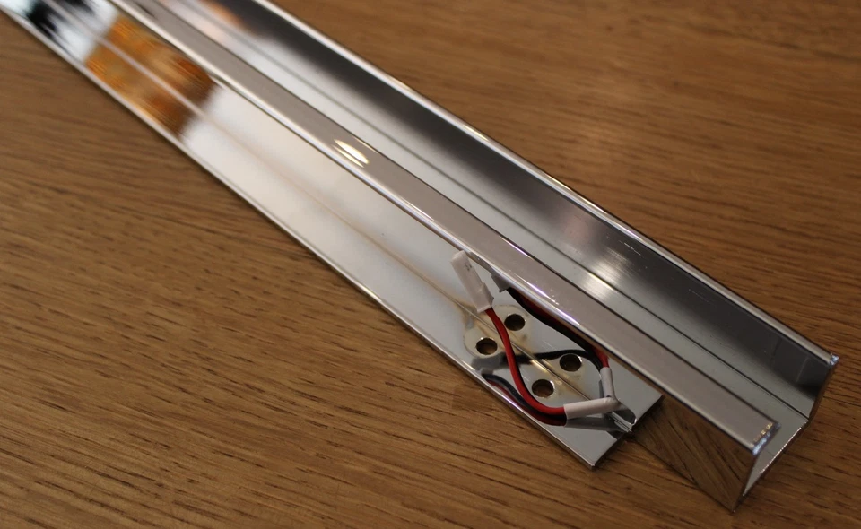 Robern UHANDLE4876 - 上移技术,48 英寸手柄 - 铬 — 第 3/4 张图片