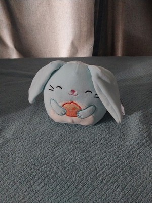 Squishmallows 8'' Buttons The Blue EASTER Bunny Rabbit W/Carrot Cake Cupcake NWT