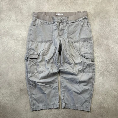 Lee Cargo Shorts Femmes 34" Y2K Cropped Easy Fit Baggy Pants, Gris - Photo 1/4