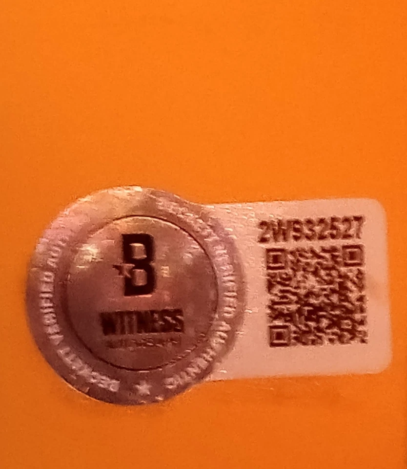 Camiseta Adidas Espanha assinada por Iker Casillas BAS (2W932527) - Imagem 3 de 4