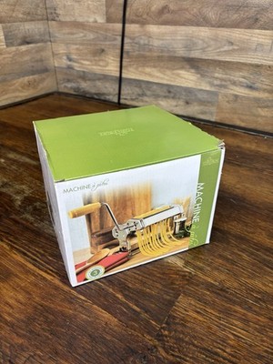 Fox Run Manual Pasta Machine-New In box-3 Pasta Types-Complete  NEW OPEN BOX