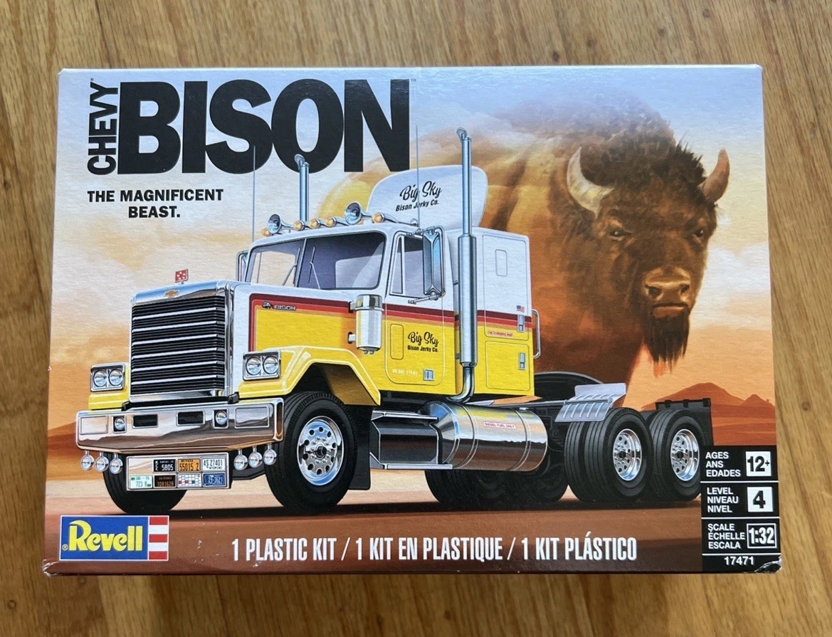 1978 Chevrolet Bison Truck Tractor 1/32 Scale 17471