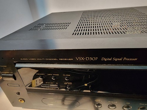 Pioneer VSX-D307 - 5.1 Ch Home Theater Surround Sound Receiver Stereo No Remote - Picture 2 of 9