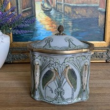 Porcelain jar bonboniere bronze ceremonial vessel lidded jar casket antique urn New