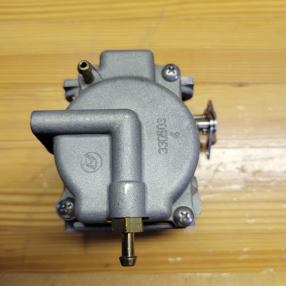 BONAVENTURA - Minnie NEW OEM 439374 Carburetor Assembly Johnson Evinrude OMC
