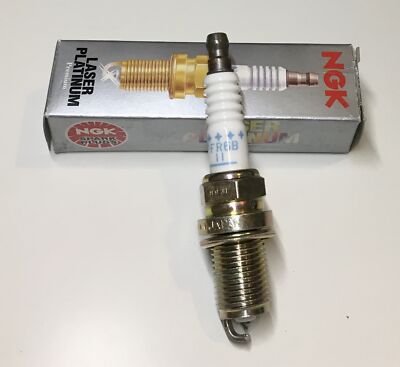 NGK Zündkerze PFR6B-11 Zündkerze 4014 Spark Plug candela di accensione