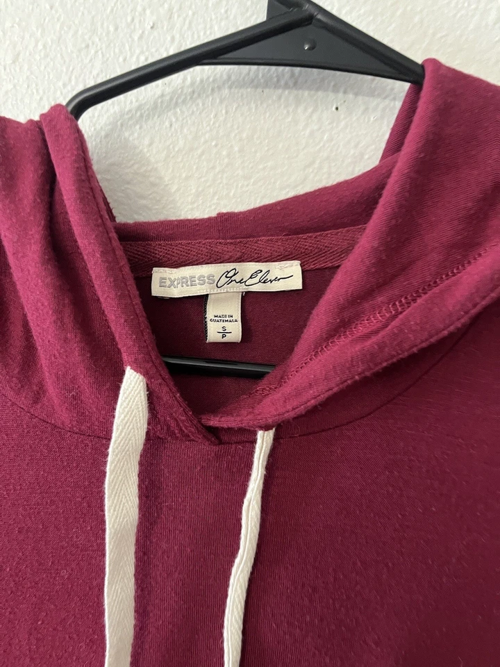 Женская толстовка с капюшоном Express One Eleven темно-бордовая слива размер S - Изображение 2 из 4