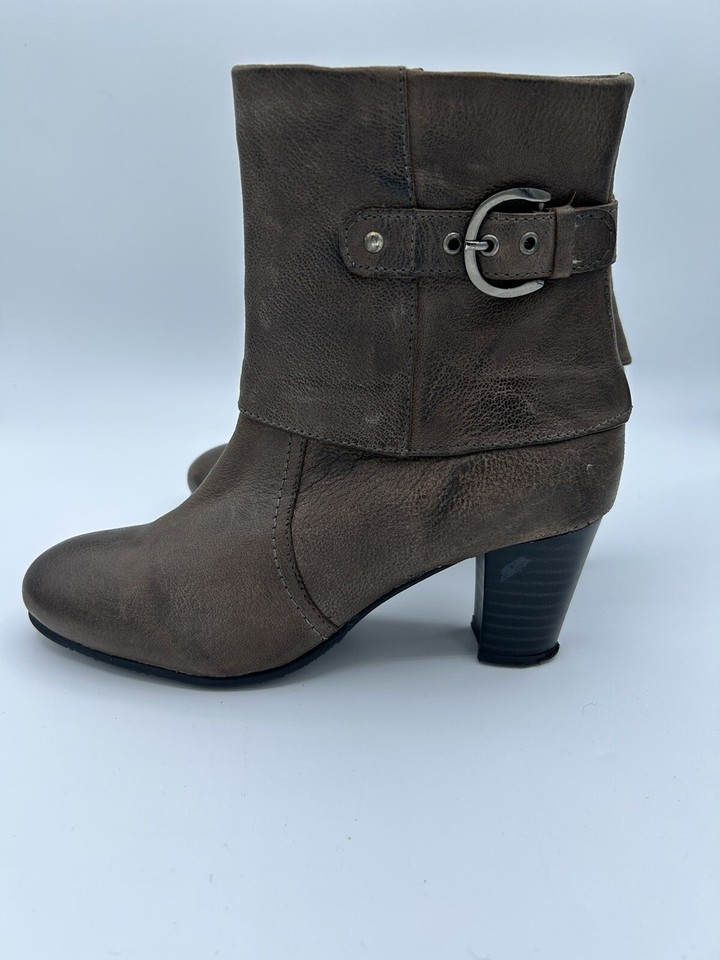 Lotus Boots 6 Brown Leather Ankle Block Heels Zip Up Strap Buckle Fur