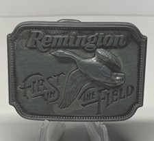 Remington Hunting Belt Buckle First in the Field Geese Duck Hunter 1980 USA VTG
