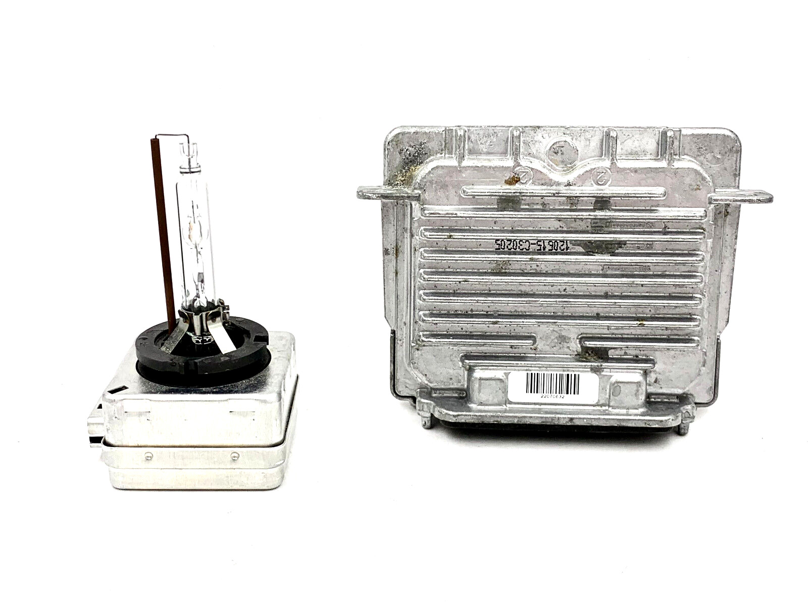 OEM 14-17 Maserati Quattroporte HID Xenon Headlight Ballast & D3S Bulb 673002336
