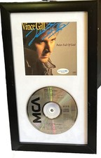 COUNTRY STAR VINCE GILL SIGNED AUTOGRAPH FRAMED CD ACOA COA POCKET FULL OF GOLD