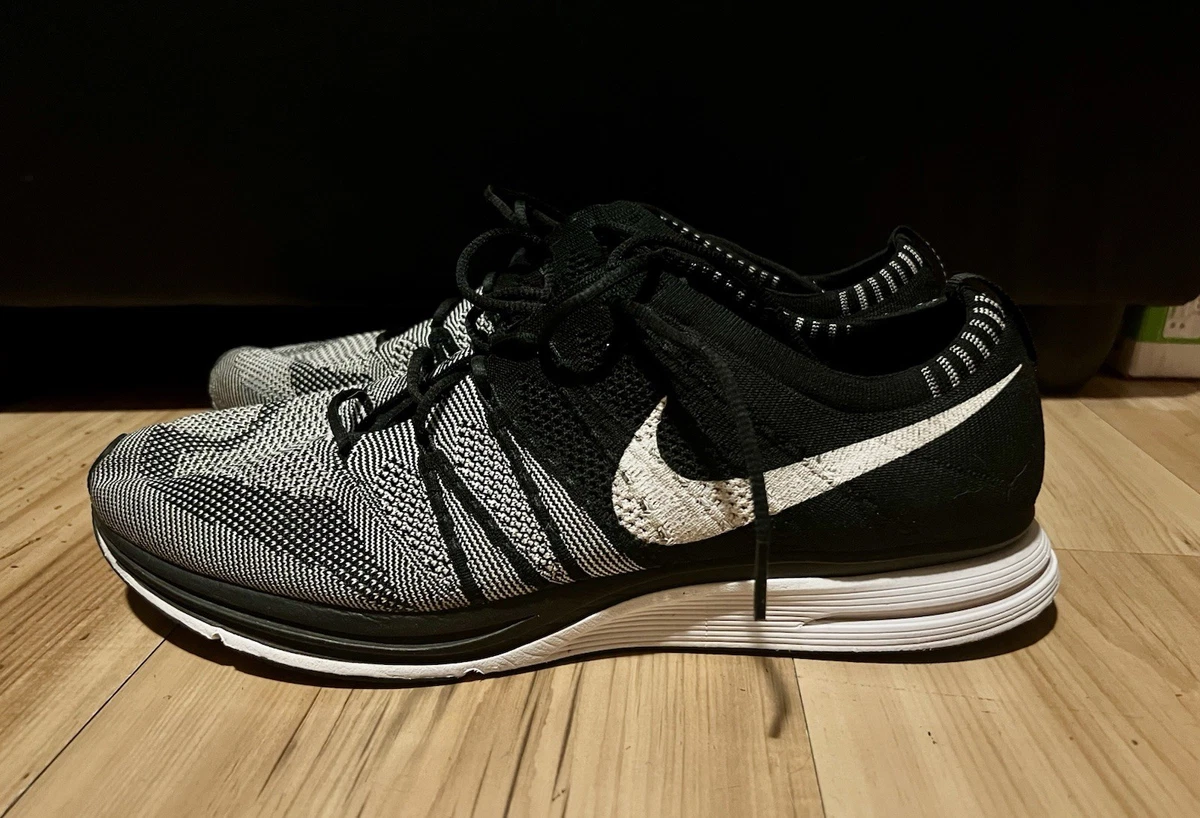 2018 Nike Flyknit Trainer Oreo AH8396-005 Men display picture 1