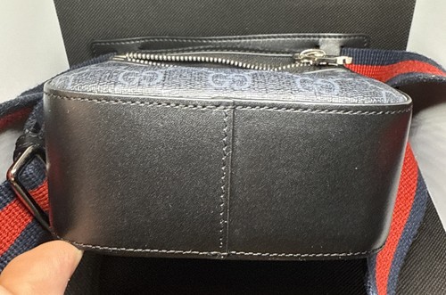 GucciGG Supreme Monogram Web Messenger Bag Black Gray EXCELLENT CONDITION - Picture 9 of 11