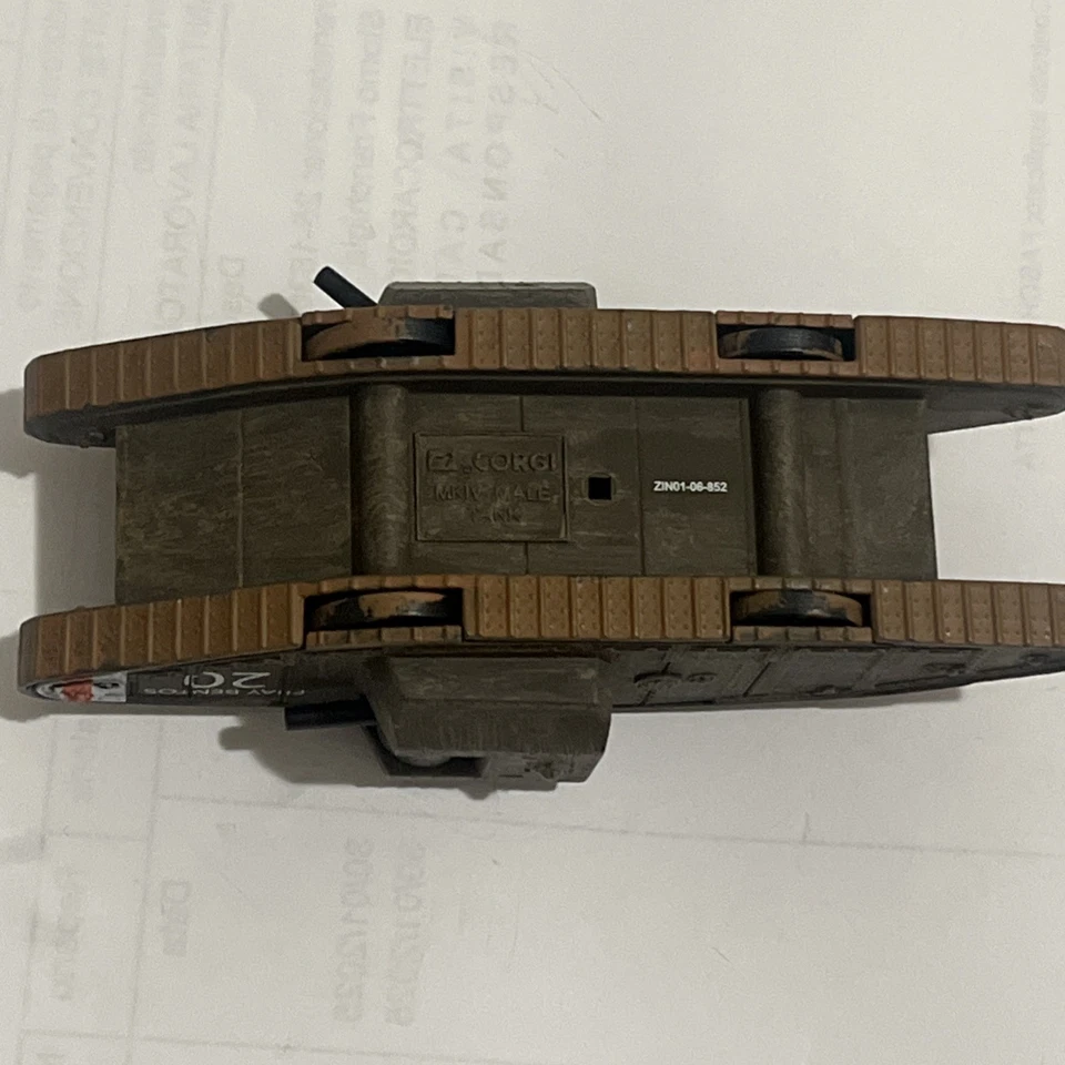 Corgi Showvase MKIV Male Tank Fray Bentos 20 - 1:76 - Immagine 3 di 4