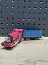 Thomas  Friends Trackmaster Motorized Skarloey With Cargo Car