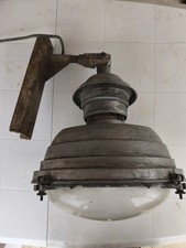 Ancienne Lampe D Éclairage Pub…