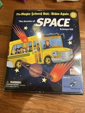 The Magic School Bus Rides Again THE SECRETS OF SPACE Science Kit- Brand new
