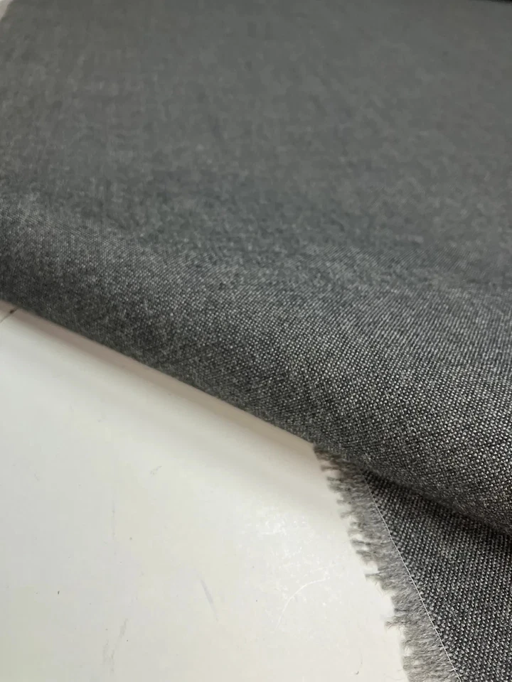 Kvadrat Remix 3 0163 Möbelstoff Wolle Polsterstoff Giulio Ridolfo 1m x 1,4m