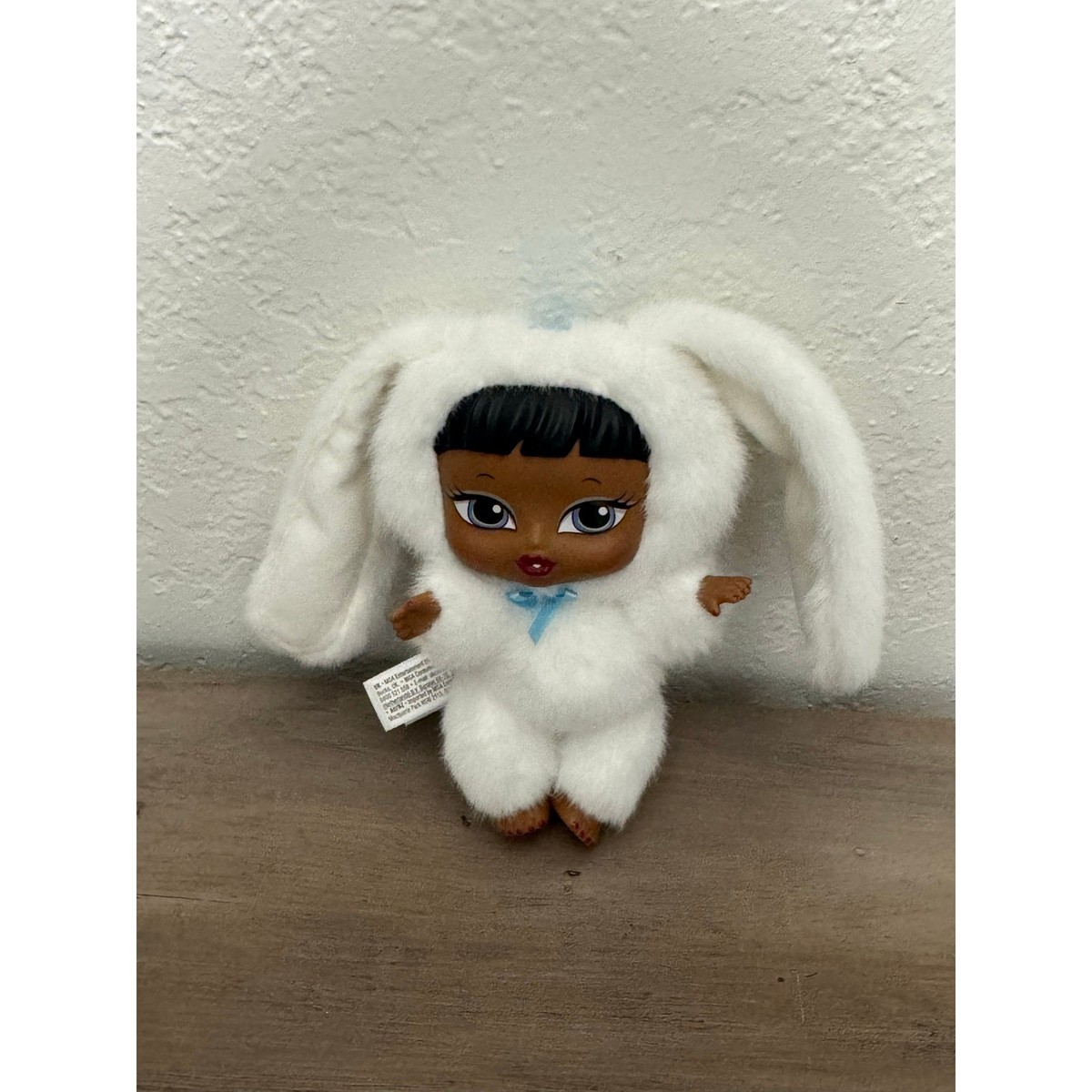 Bratz Bratziez ブラッツ　bunny boo sasha Bratz Bratziez Iconz Bunny Boo Sasha w/ Charm Clip & Accessory