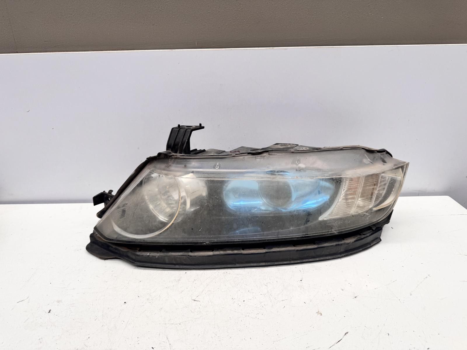 Honda Odyssey Left Head Light RB 07/2004-03/2009
