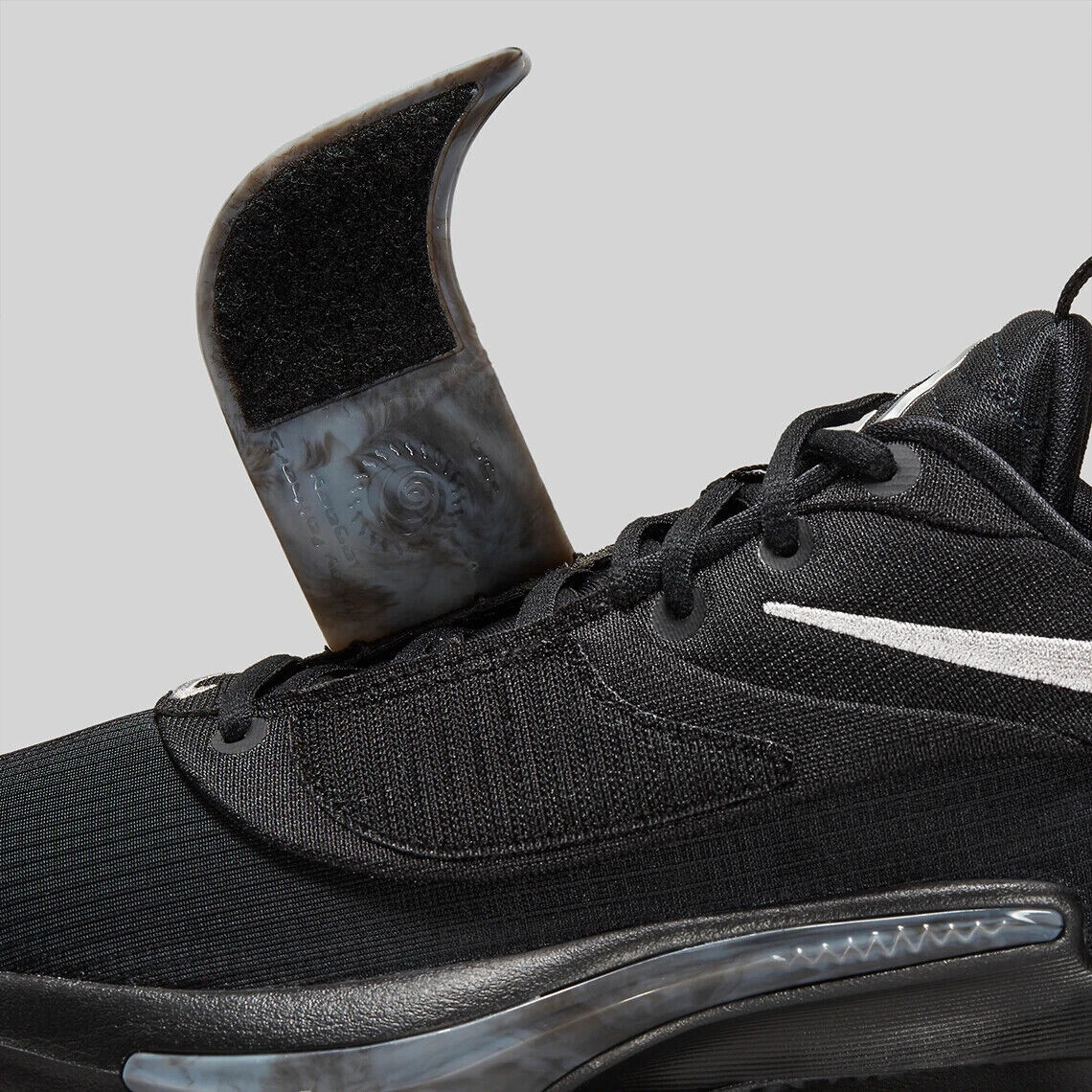 Nike Zoom Freak 3 Men Size 8 Giannis Black Grey Strap Nike Zoom Freak 3 Men Size 8 Giannis Black Grey Strap