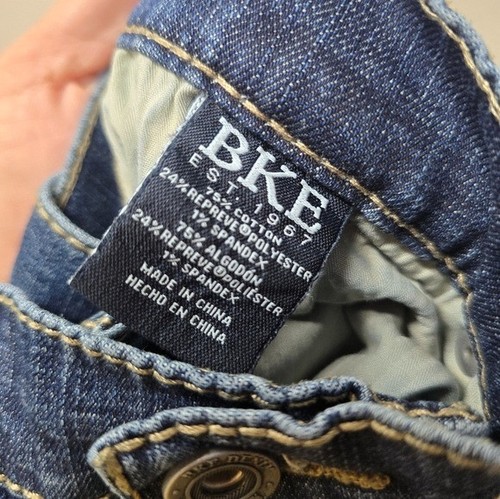 BKE Tyler Straight Jeans 32 X 34 Denim Buckle - Picture 10 of 10