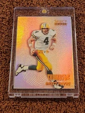 1996 SELECT CERTIFIED FOOTBALL BRETT FAVRE 7/24- THUMBS UP- VERY CLEAN!!!