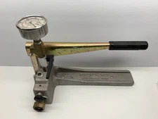 Wheeler Rex 700901 Hand Operated Hydrostatic Test Pump 600 PSI
