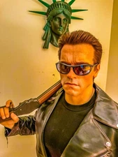 Queen Studios Terminator Bust Lifesize RARE! ONLY 299 MADE!