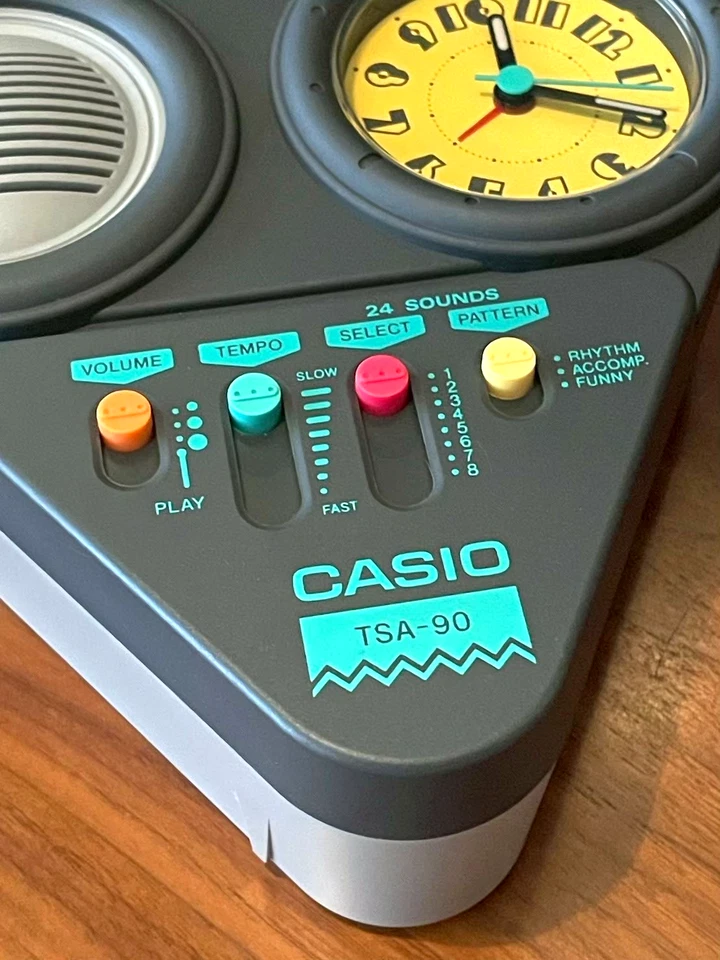 Rare CASIO 24 SOUNDS Analog Clock series TSA-90 vintage USED 1980's - Image 4 of 4