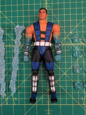 Storm Collectibles Mortal Kombat Sub-Zero Unmasked w/Ice Effects