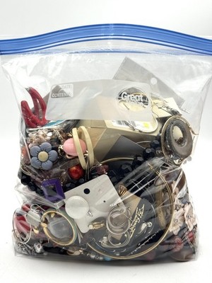 Jewelry Big Lot Womens Bracelets Bangles Earrings Mixed Brands 4.75 Lb 50+ Pc