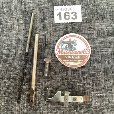 Vintage Singer 99k Nähmaschinenteile ~ Nähstange & Feder ~ Reg Rändelschraube ~ 163