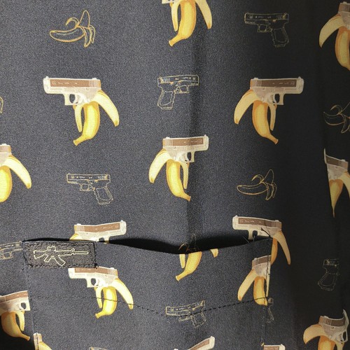 Retro Rifle Organic Banana Clip Button Down Hemd Schwarz Gelb Herren Größe L Neu mit Etikett - Bild 3 von 8