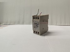 OMRON S82K-00305 DIN Rail Power Supply 5v 0.6A DC