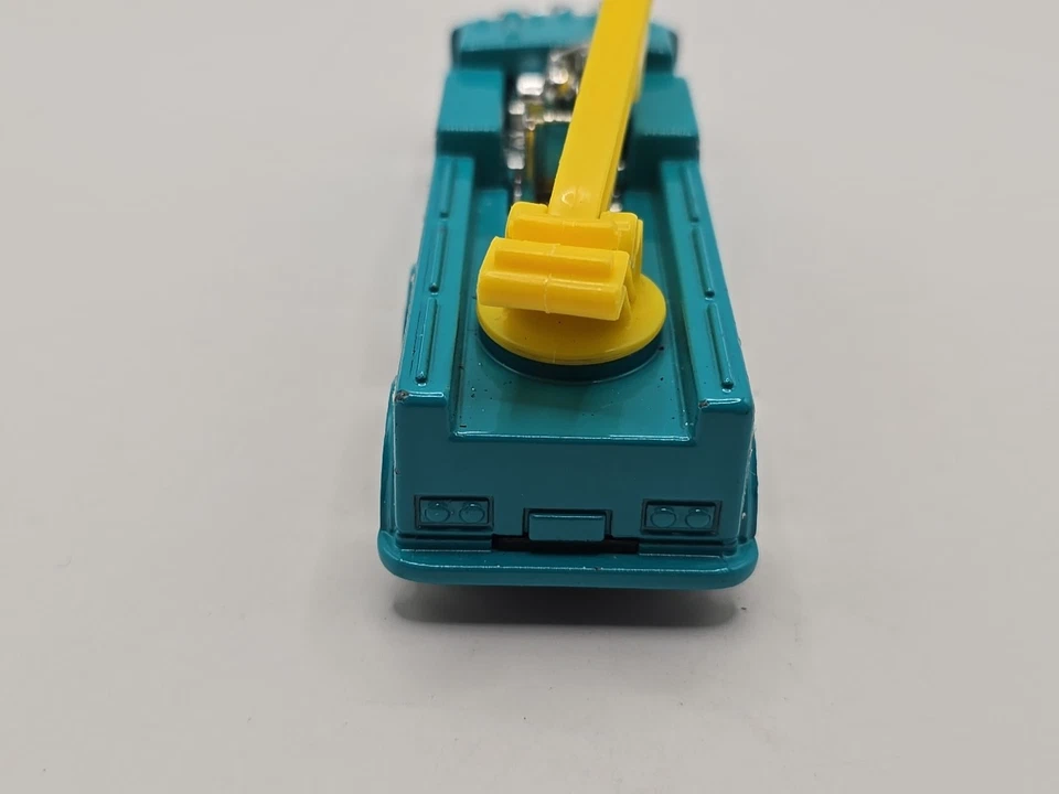 Grúa de carreras Big Rig Hot Wheels Haulers  Foto 3 de 4