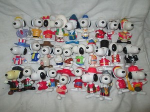 Rare McDonalds Happy Meal Toy Snoopy 