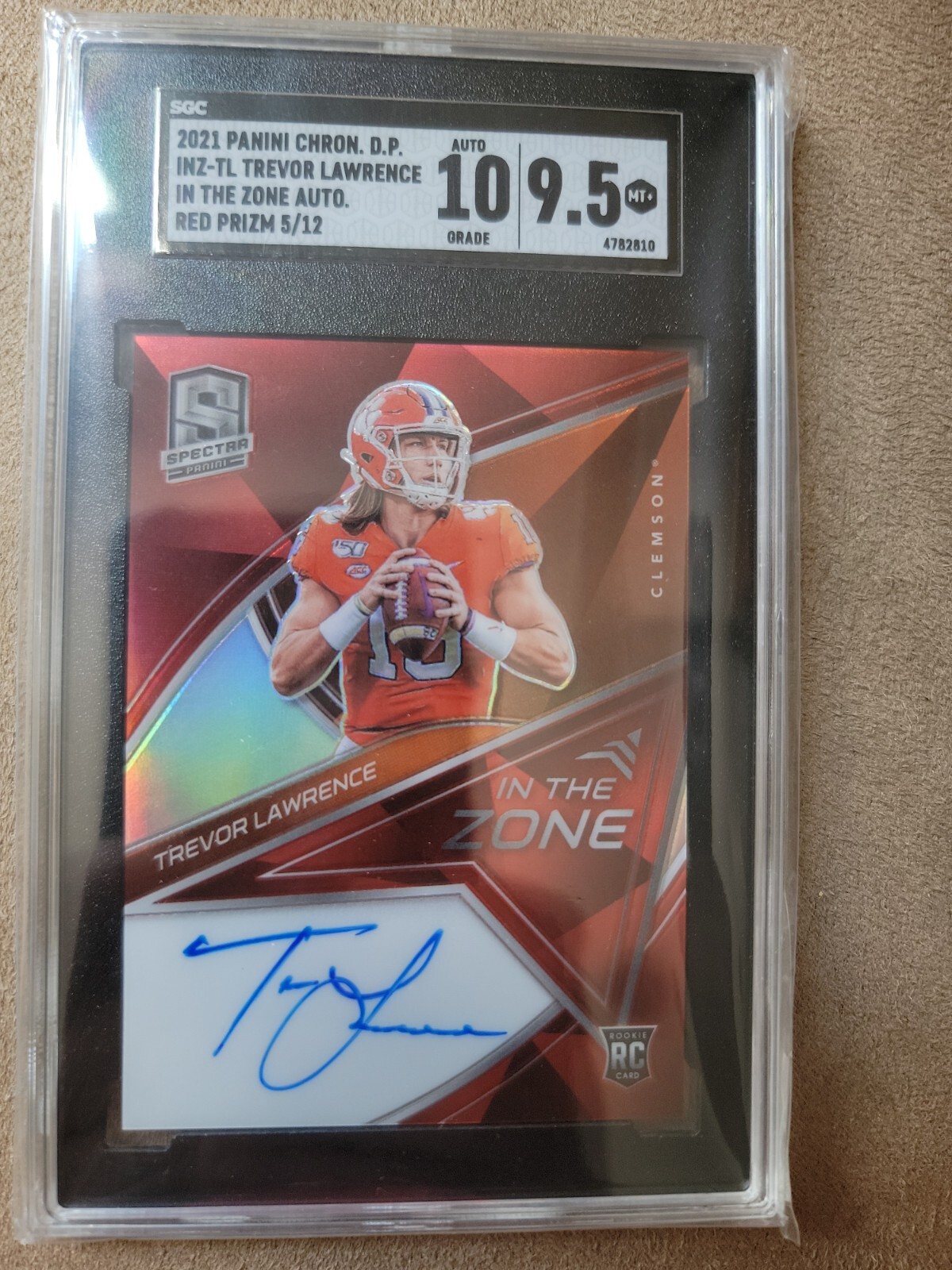 Trevor Lawrence Panini Chronicles Draft Picks Spectra in the Zone Signatures #TL Red