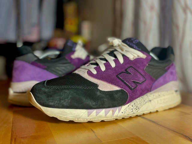 Sneaker Freaker Tassie Devil 