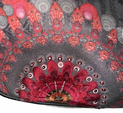 Desigual McBee Bolso de Mano Cartera Negro Rojo Cierre con Cremallera Bolsillos Mediano Boho Defecto - Imagen 7 de 18