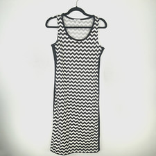 Bar 3 III Dress Chevron Print Womens Medium Bodycon Knit Sleeveless Black White