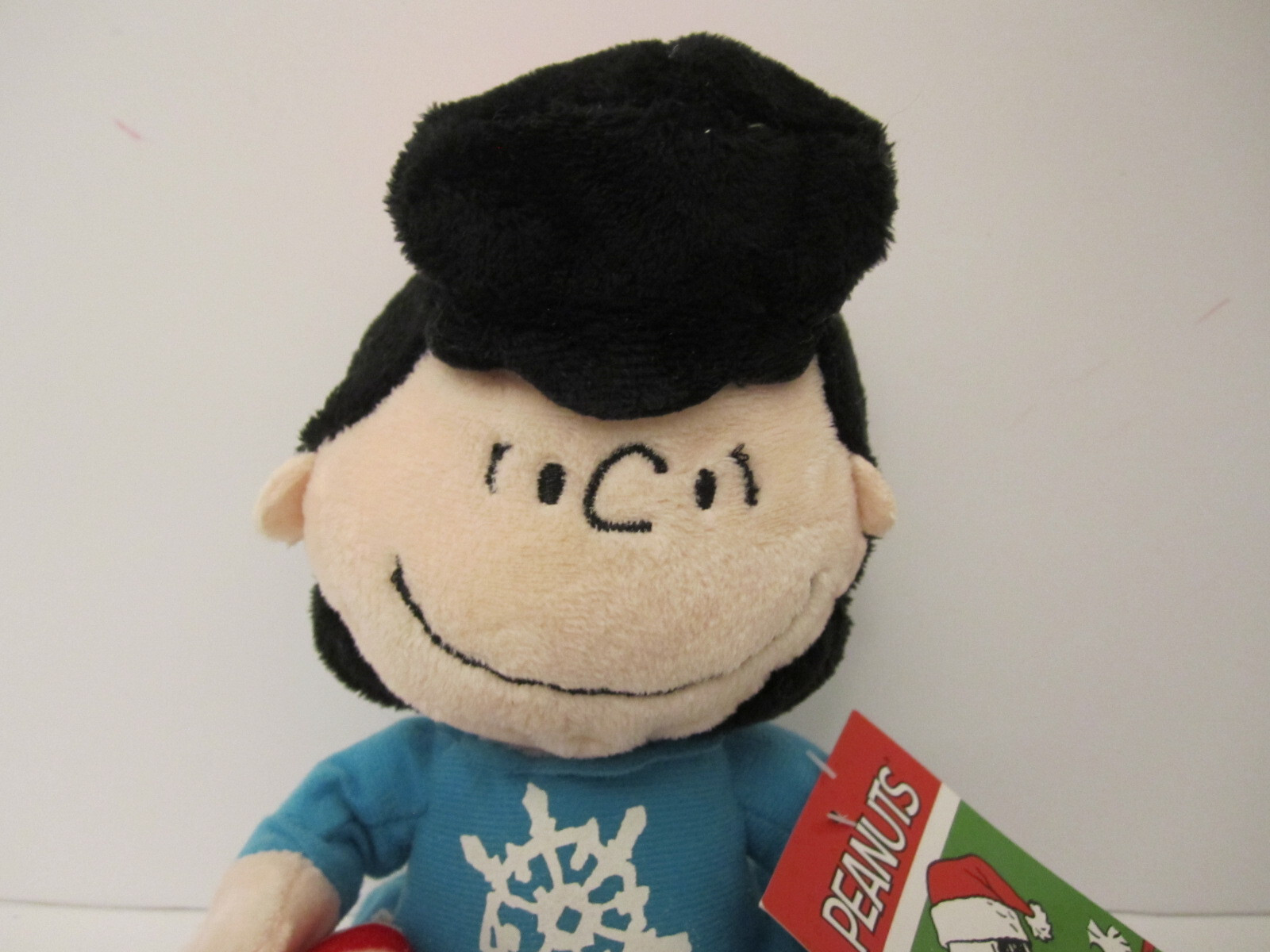 Peanuts LUCY Christmas Plush Candy Cane Winter Musical SOUND Stuffed