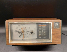Vintage General Electric GE Alarm Clock Model 7-4550A Radio Not Working