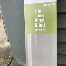 1 in Cordless Blackout Shade Room Darkening Vinyl Blind 47 in x 72 in White New