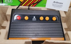 Atari Flashback 4 Anniversary Special Edition Game Console 76 Games & Poster