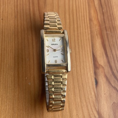 Gruen Uhr Quarz Damen Rechteck Goldfarben Flex Japan MVT 19mm - Neue Batterie - Bild 3 von 5