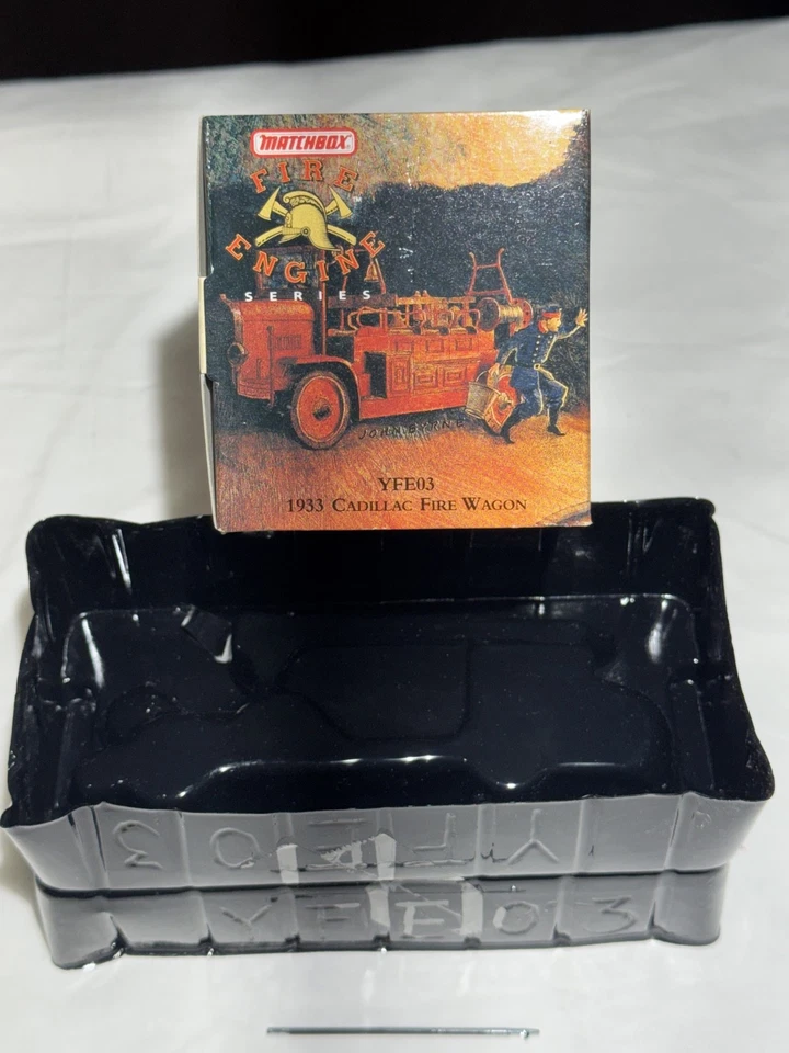 1933 Cadilac Fire Wagon, Fire Engine Series Matchbox Models of Yesteryear YFE03 - Image 3 of 3