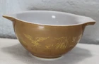 Vintage Pyrex Brown/ Gold Cinderella Mixing Bowl Early American #441   1 1/2 PT