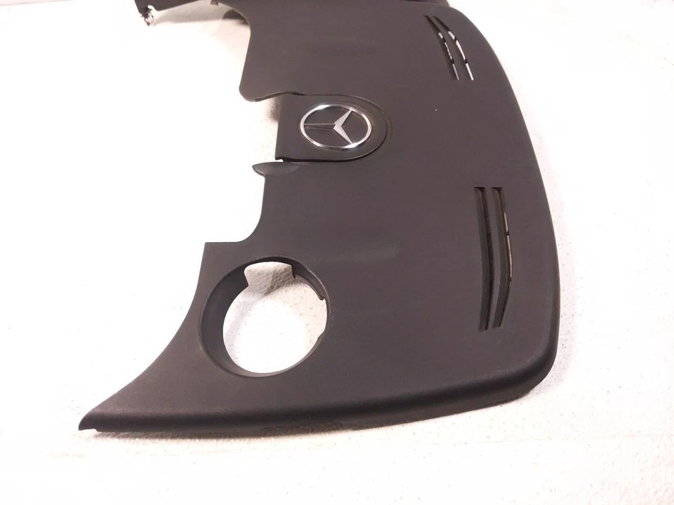 2006-2016 Mercedes-Benz E350 Engine Cover Maintenance Lid 276-010-03-67 - Image 3 of 4